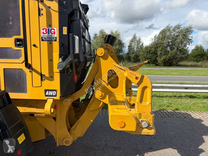 Niveladora Caterpillar 140 AWD 15A CE / TUV /...