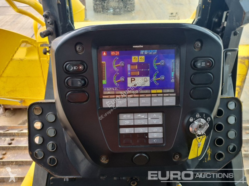 Grejdr Komatsu -24