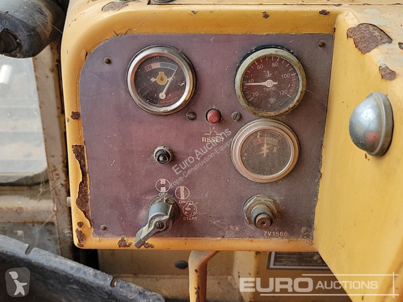 Grader Caterpillar D6D