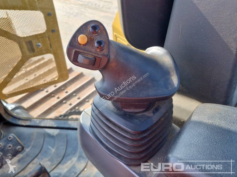 ممهدة طرق Caterpillar D1