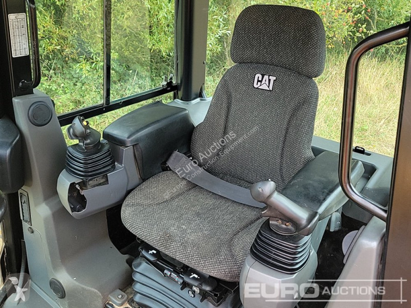 Grader Caterpillar LGP