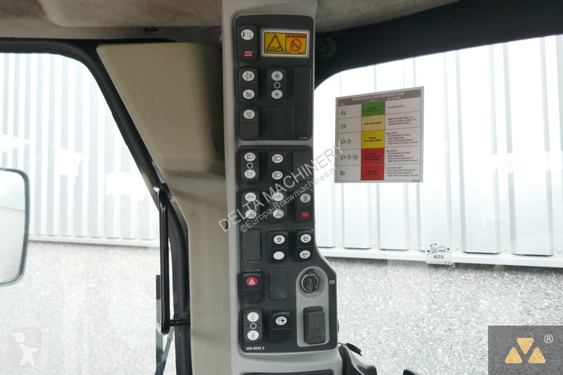 Grejder Caterpillar 12M3