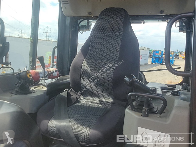 ممهدة طرق Komatsu -24