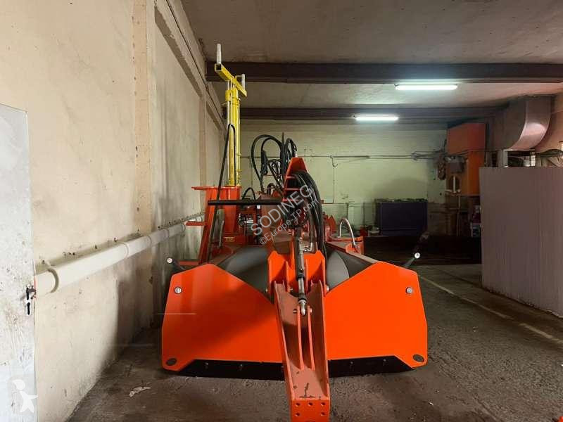 Grader   V5000CCM-DC