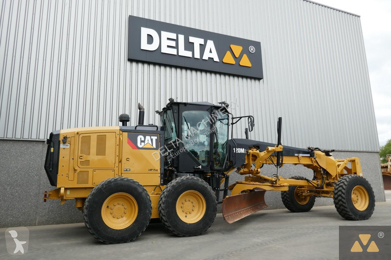 Niveladora Caterpillar 2