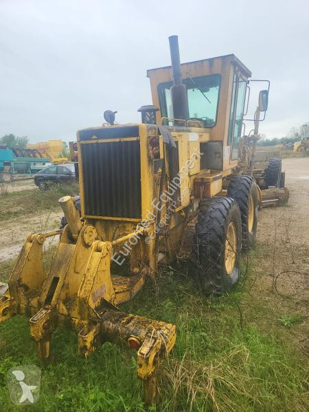 Grader Caterpillar