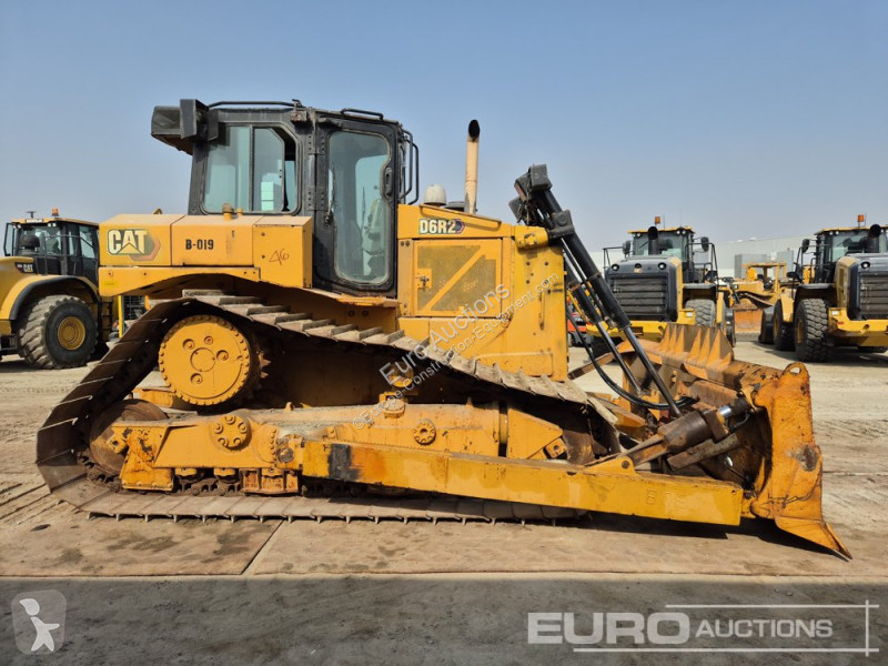 Grader Caterpillar D6R2