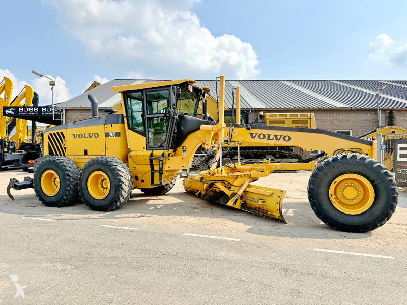 Grader Volvo - 3 Tine Ripper / EPA Certified