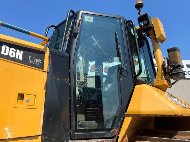 Grejder Caterpillar D6N LGP