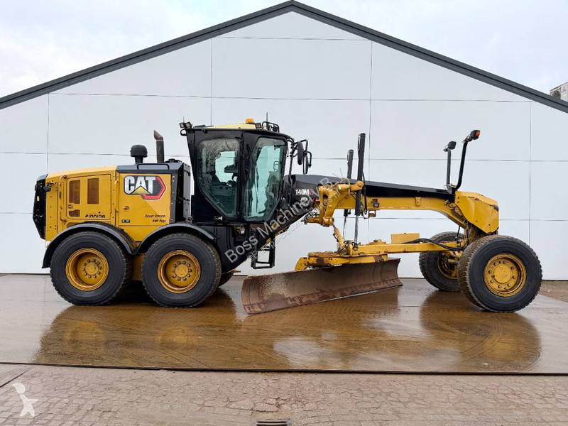 Grejder Caterpillar VHP 6x6 AWH - 4.88m Blade