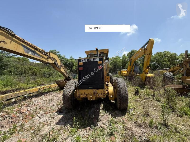 Grejder Caterpillar 14H
