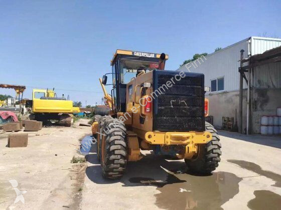 Grejder Caterpillar 140K
