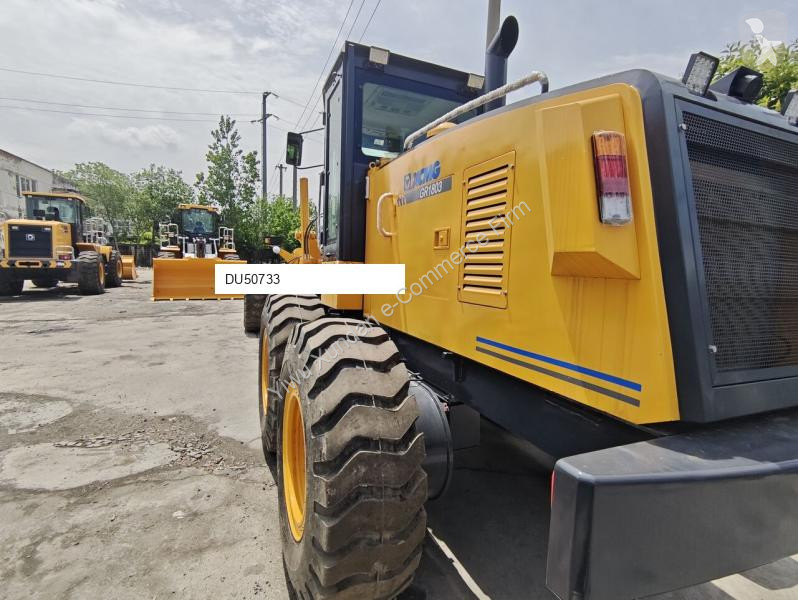 Grejder XCMG GR1803