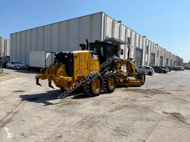 ممهدة طرق Caterpillar 12M3 AWD