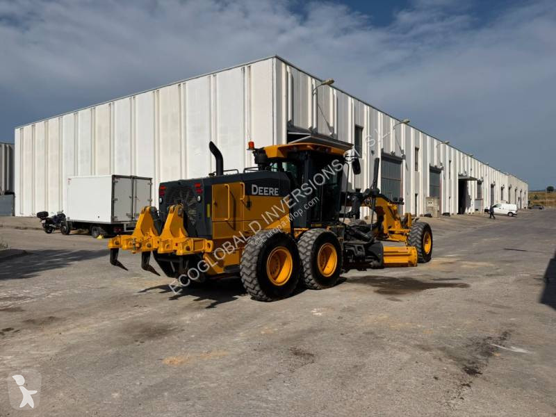 ممهدة طرق John Deere 672GP AWD