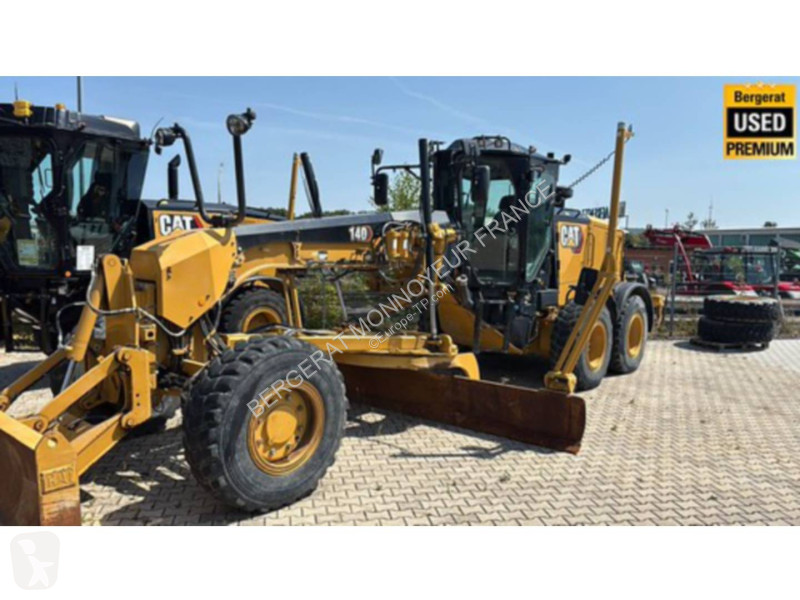 Грейдер Caterpillar 140 AWD