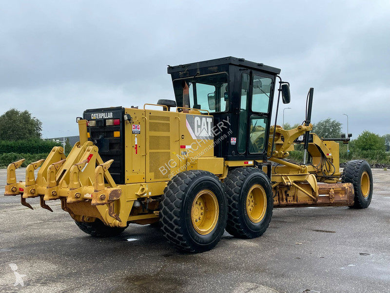 Niveladora Caterpillar 140K