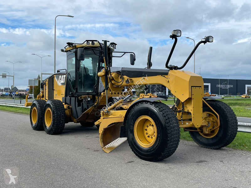 ممهدة طرق Caterpillar 140M