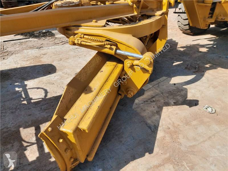 Niveladora Caterpillar 140K