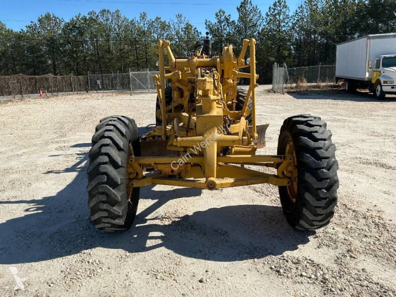 ممهدة طرق Caterpillar 120