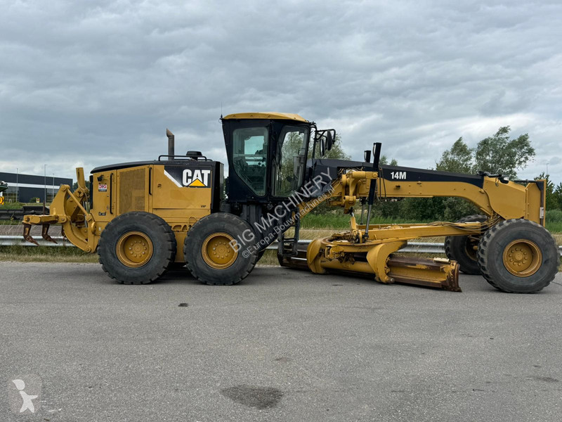 Niveladora Caterpillar