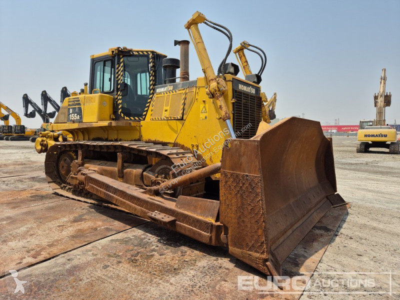 Niveladora Komatsu D155A-6