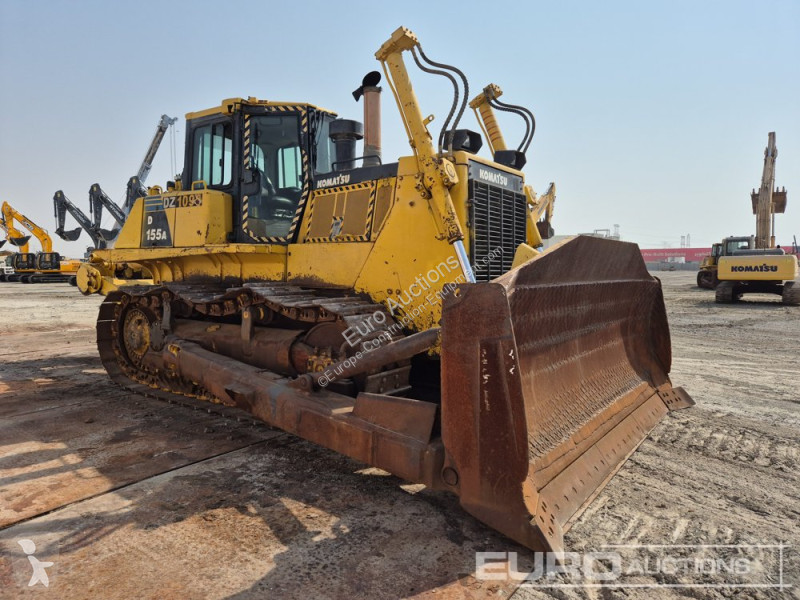 ممهدة طرق Komatsu D155A-6