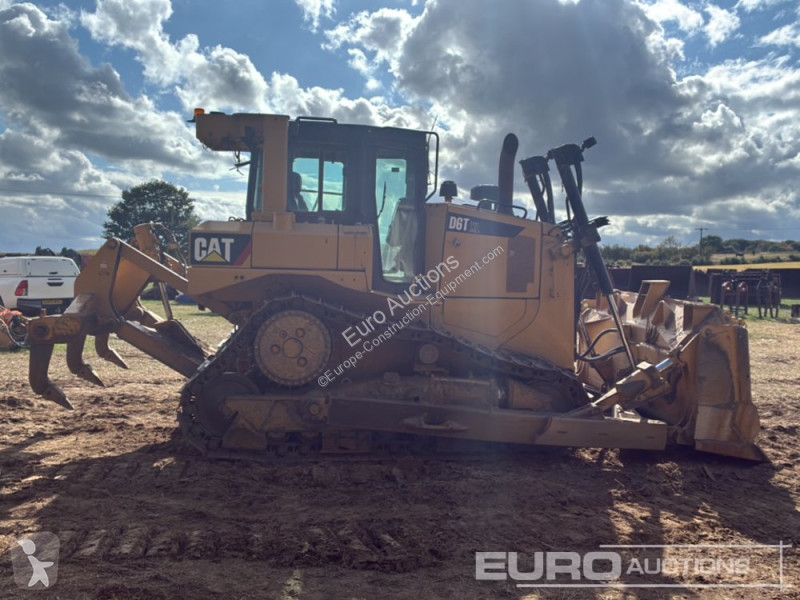 Grader Caterpillar D6T