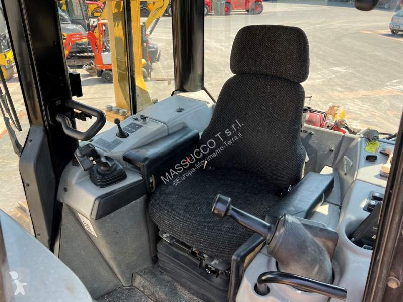 Grejder Caterpillar D6N LGP