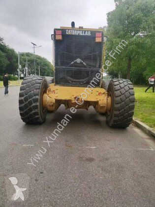 ممهدة طرق Caterpillar 16H