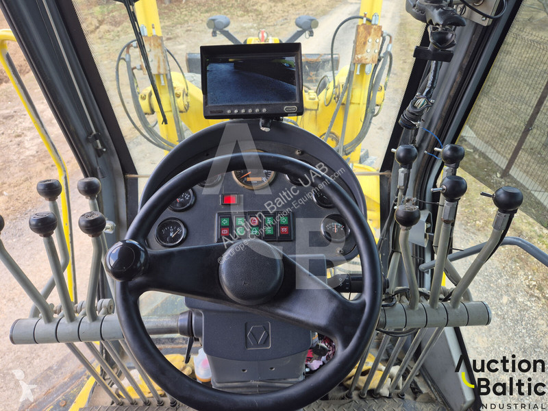 Грейдер XCMG GR215