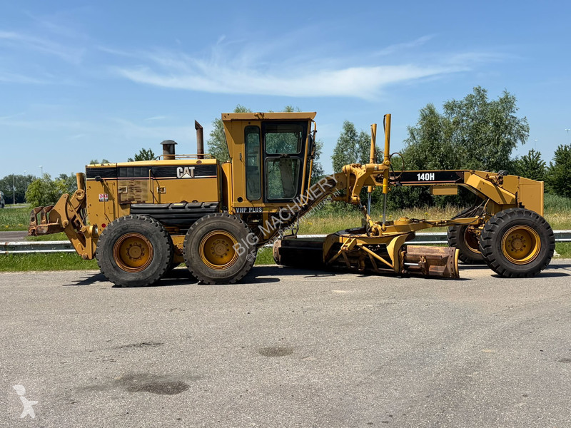 Caterpillar  grader