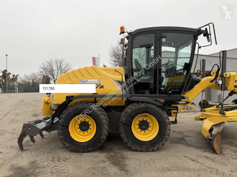 Vägskrapa New Holland 1567A