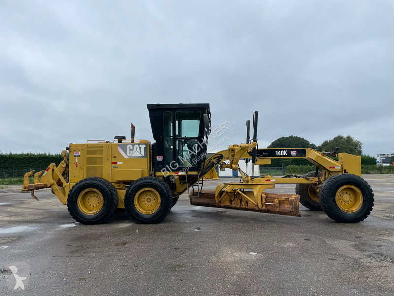 Niveladora Caterpillar 140K