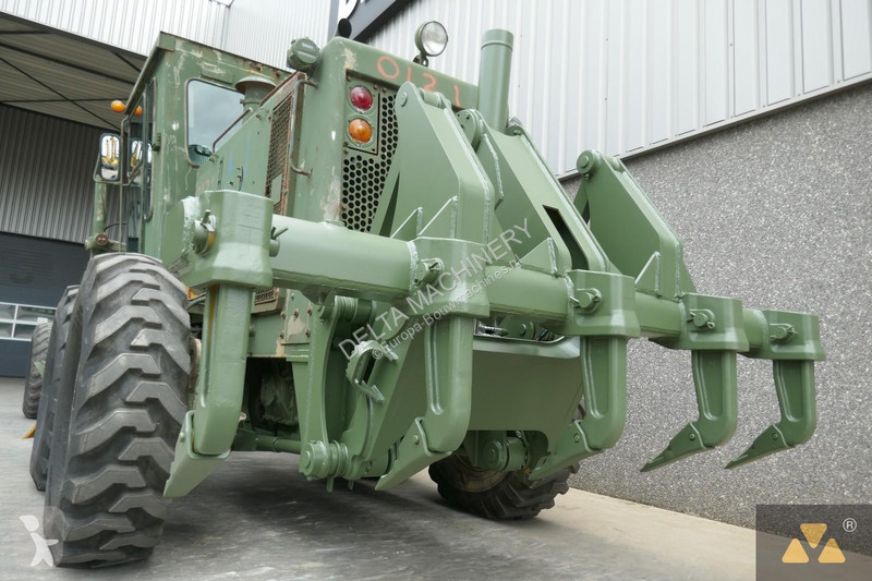 ممهدة طرق Caterpillar Ex-army