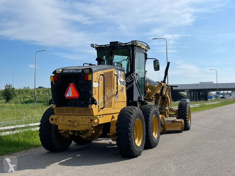 Niveladora Caterpillar