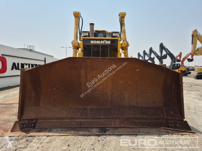 Niveladora Komatsu D155A-6