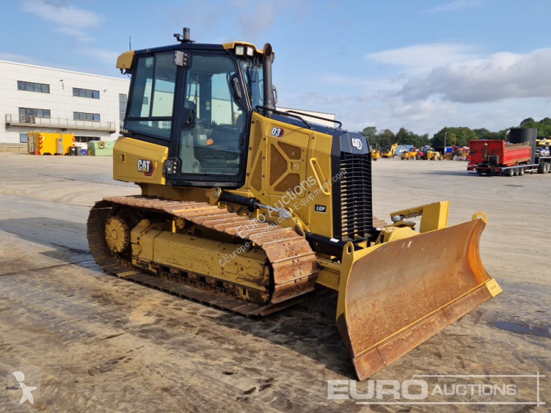 ممهدة طرق Caterpillar D1