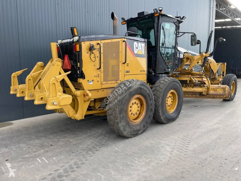 Grejder Caterpillar 140M