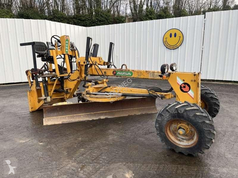 Grader   OP NV2500