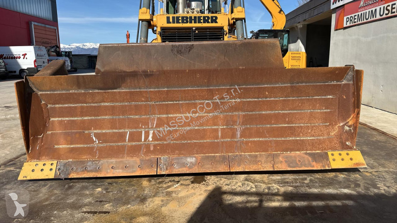 ممهدة طرق Liebherr PR 734 LGP