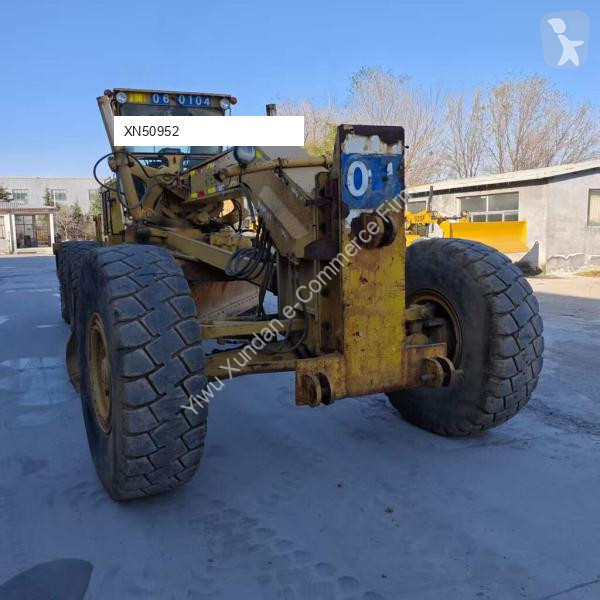 Grejder Caterpillar 16G