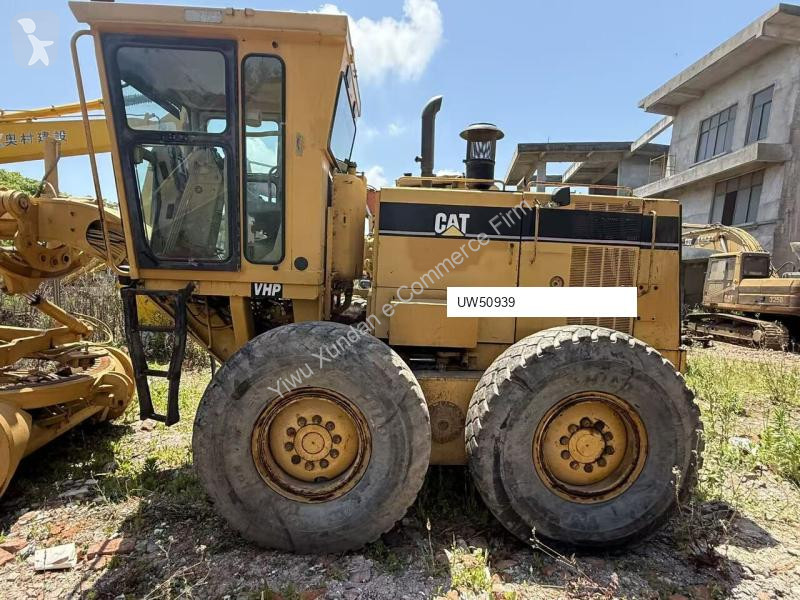 Grejder Caterpillar 14H