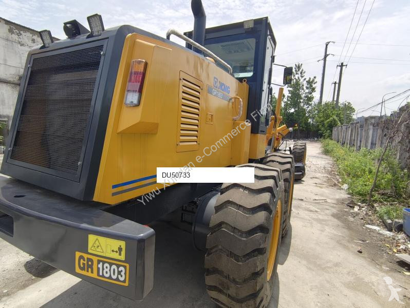 Grejder XCMG GR1803