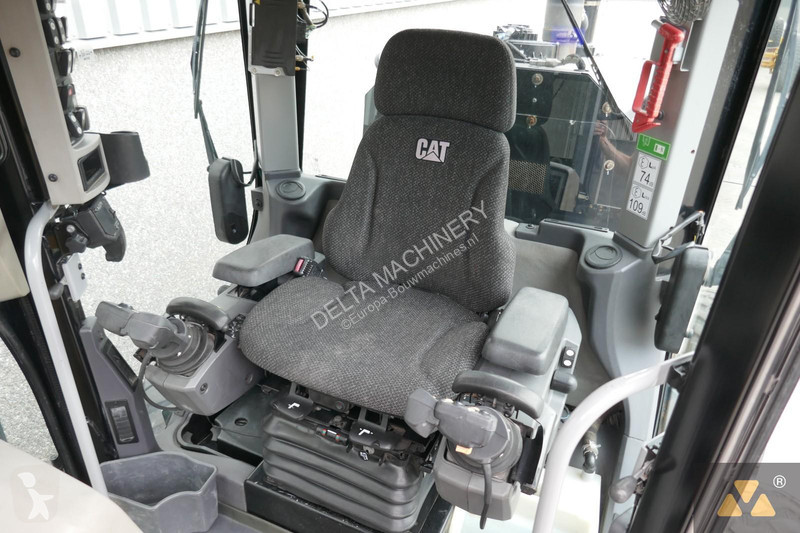 Grejder Caterpillar 12M3