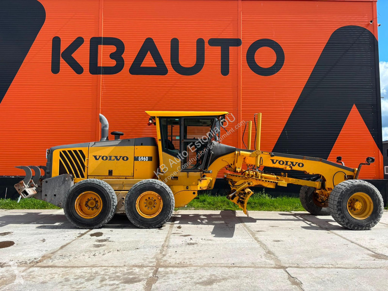 Niveladora Volvo AC / RIPPER / CE !