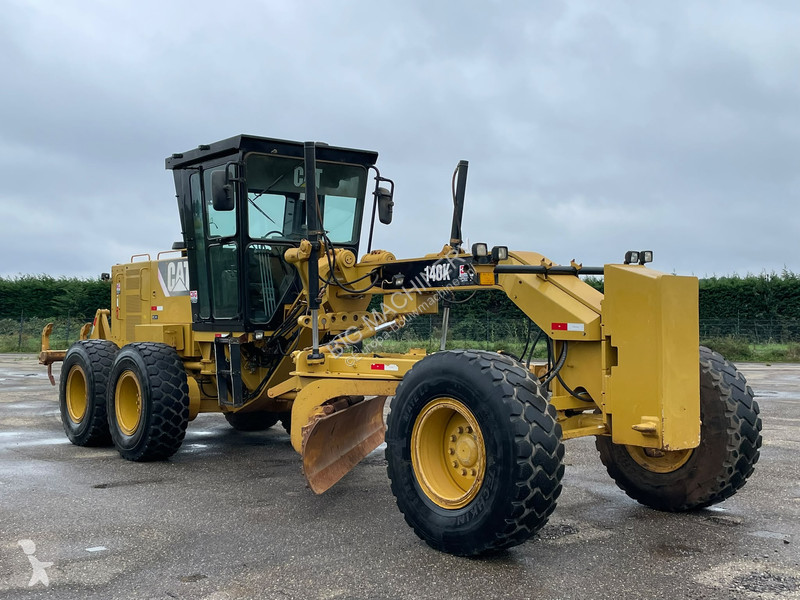 Niveladora Caterpillar 140K