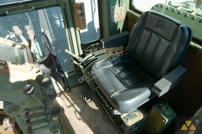 ممهدة طرق Caterpillar Ex-army