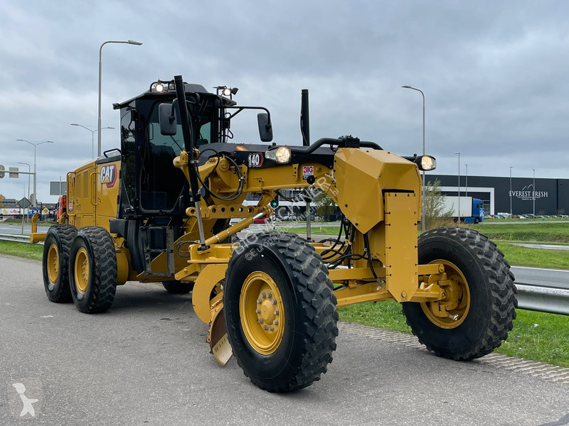 Grader Caterpillar 140 15A