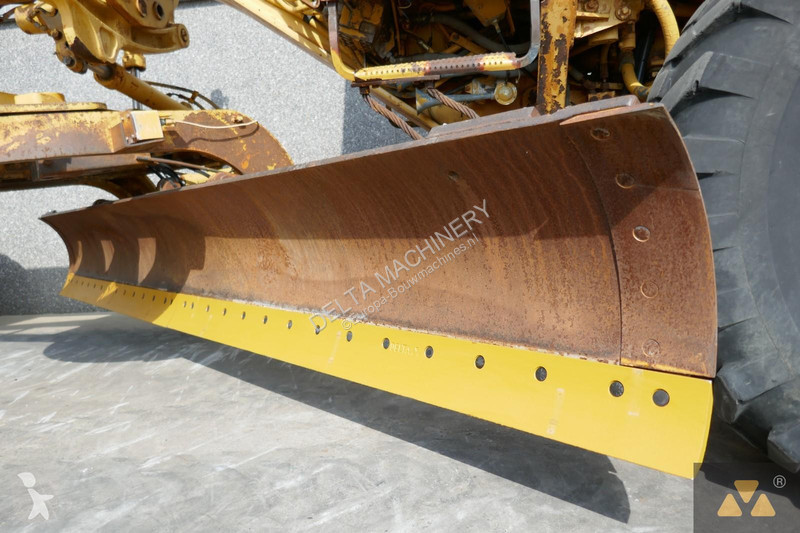 Grader Caterpillar